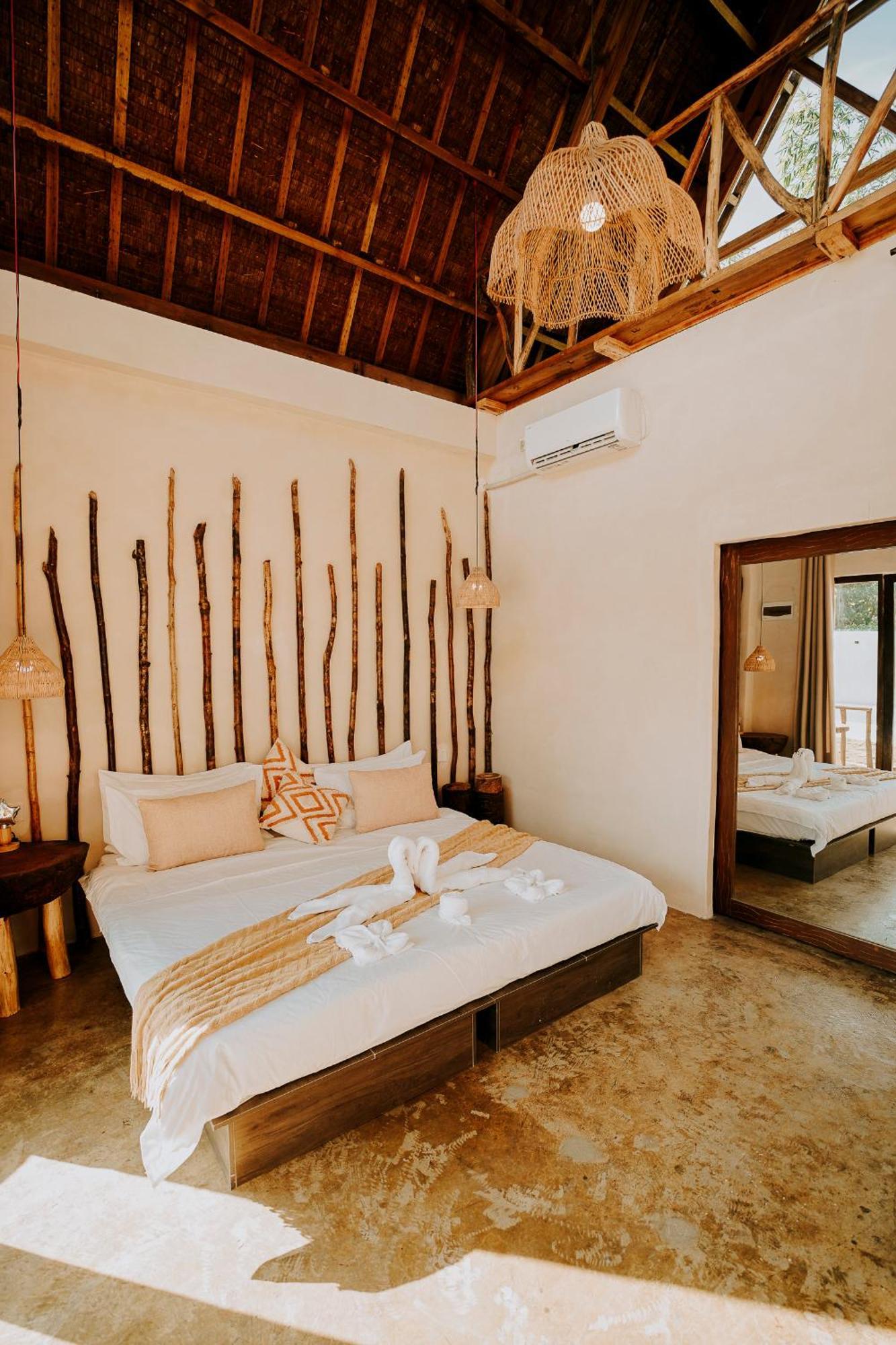 Nyla Boutique Resort Siargao Хенераль-Луна Екстер'єр фото